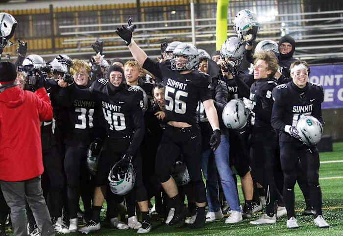 Summit Wilsonville Oregon 5A football final November 25 2022 Dan Brood 58